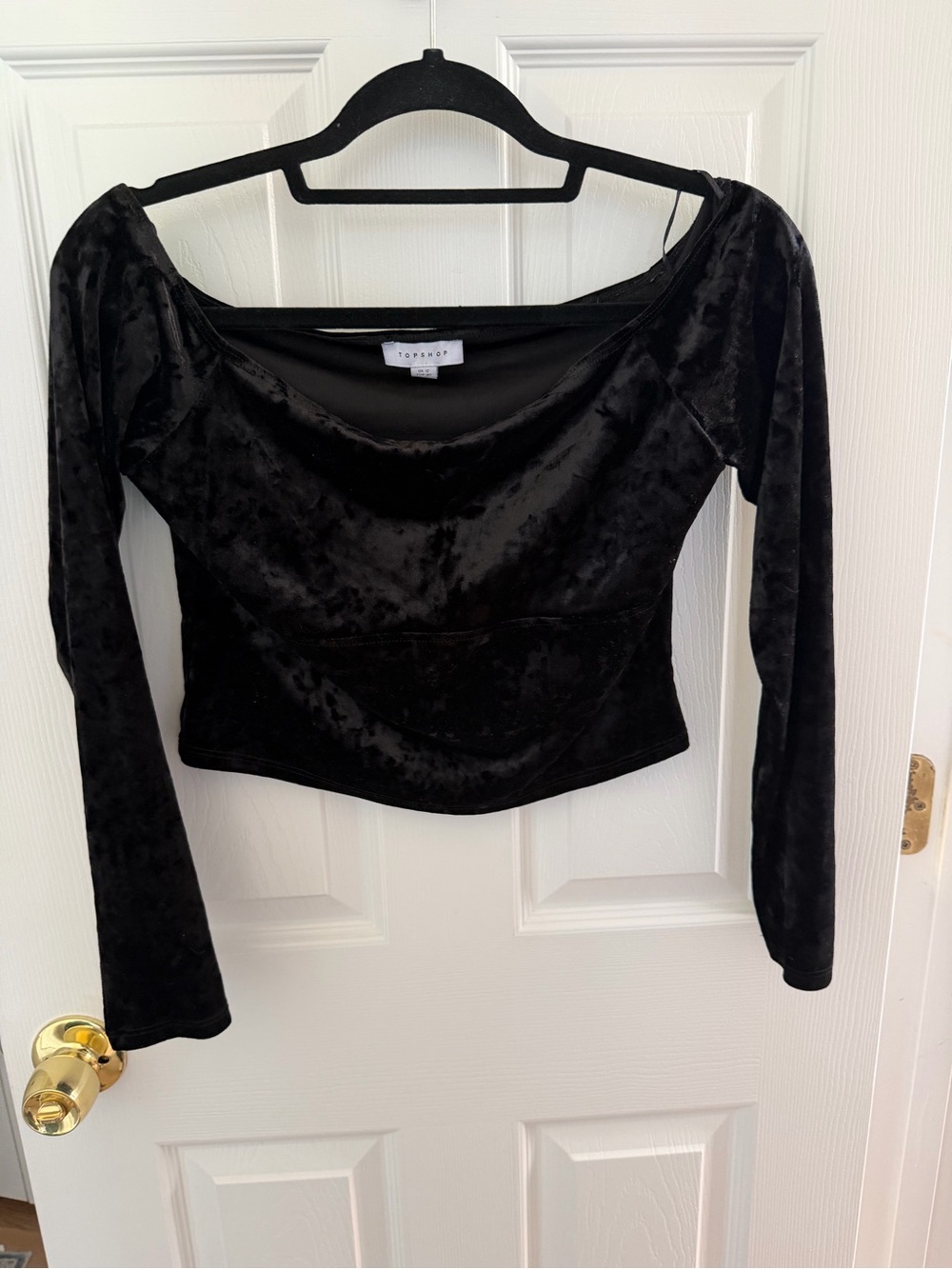 Topshop Black Velvet Long Sleeve Crop Top Size 8